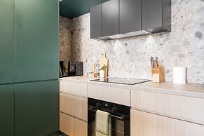 Chic 1-bed Escape in Fremantle With Parking