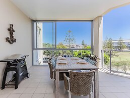 Beachfront Bali Resort Kingscliff 1212
