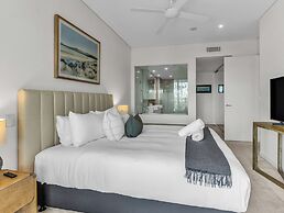 Beachfront Bali Resort Kingscliff 1212