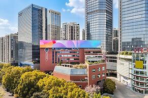From.K Hotel (Guangzhou Tianhe Zhengjia Plaza Tiyuxi Road Metro Statio