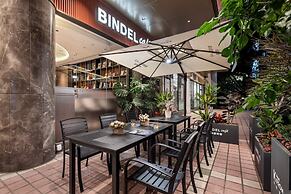 From.K Hotel (Guangzhou Tianhe Zhengjia Plaza Tiyuxi Road Metro Statio