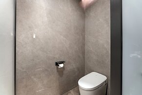 From.K Hotel (Guangzhou Tianhe Zhengjia Plaza Tiyuxi Road Metro Statio