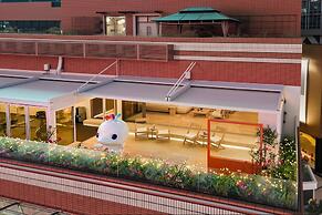 From.K Hotel (Guangzhou Tianhe Zhengjia Plaza Tiyuxi Road Metro Statio