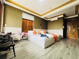 Royal Hotel & Spa Hoi An