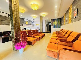 Royal Hotel & Spa Hoi An