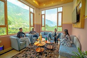 The Hosteller Old Manali Manu Temple
