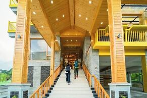 The Hosteller Old Manali Manu Temple