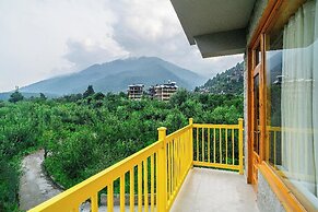 The Hosteller Old Manali Manu Temple