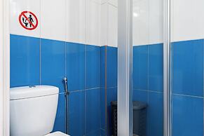 Lazuli 1-BR W Pool & Balcony in Larnaca