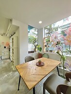 The Dates Villa