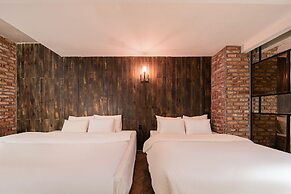 Jamsil Raum Tourist Hotel