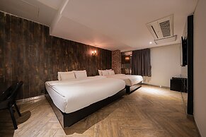 Jamsil Raum Tourist Hotel