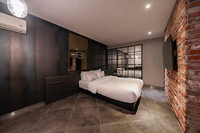 Jamsil Raum Tourist Hotel