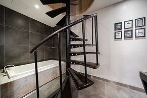 Jamsil Raum Tourist Hotel