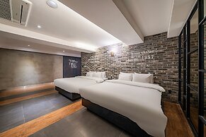 Jamsil Raum Tourist Hotel