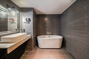 Jamsil Raum Tourist Hotel