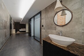Jamsil Raum Tourist Hotel