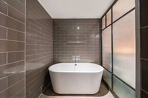 Jamsil Raum Tourist Hotel
