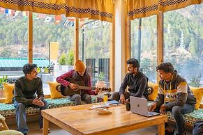 The Hosteller Shimla Valley View