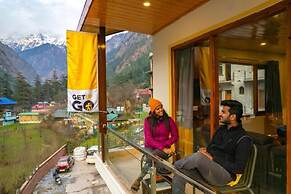 The Hosteller Shimla Valley View