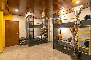 The Hosteller Shimla Valley View