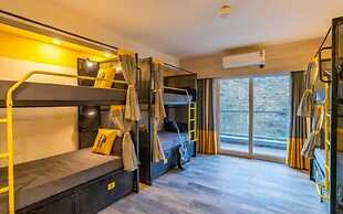 The Hosteller Bam Rishikesh