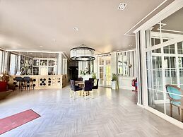 Menada Messembria Palace Apartments