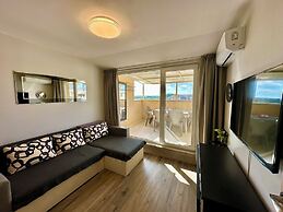 Menada Messembria Palace Apartments