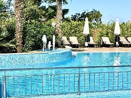 Menada Aphrodite Green Apartments