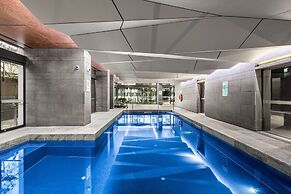 Melbourne CBD 2bed With Gym, Sauna & Pool Access