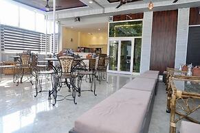 Hotel Drip Inn by RK