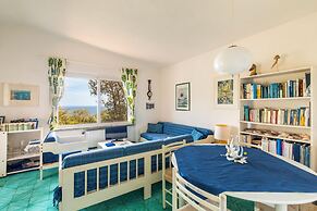Amazing villa in a Mediterranean island