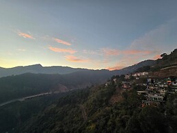 Hotel Divshikha
