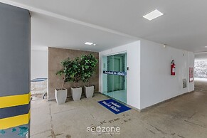 Apt 2 Bedrooms 200 m From the Beach Mao0203