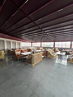 ELEGRAND HOTEL