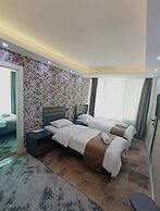 ELEGRAND HOTEL