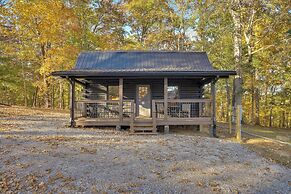 Access to Community Marina! Lake-view Murray Cabin