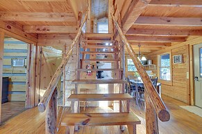 Access to Community Marina! Lake-view Murray Cabin