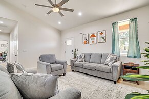 Hike & Ski! Home w/ Dog-friendly Yard in Eagar