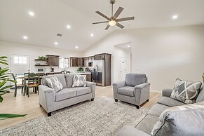 Hike & Ski! Home w/ Dog-friendly Yard in Eagar