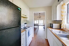 3 Mi to Afb: Wfh-friendly Hub in Warner Robins!