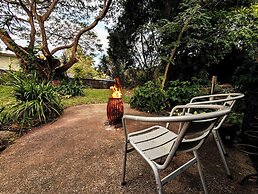 Peaceful, Modern, Lowtoxic, B'fast Included