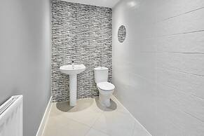 Modern Home With Garden, Corby