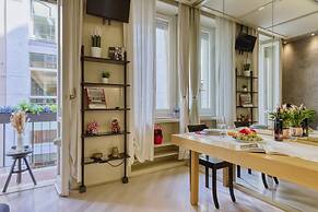 Cerva - Stylish 1 Bedroom Close to Duomo
