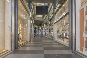 Central Tower S Babila - Elegant 2bdr With Rooftop Terrace