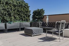 Central Tower S Babila - Elegant 2bdr With Rooftop Terrace