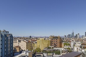 Central Tower S Babila - Elegant 2bdr With Rooftop Terrace