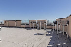 Central Tower S Babila - Elegant 2bdr With Rooftop Terrace