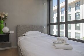 Central Tower S Babila - Elegant 2bdr With Rooftop Terrace