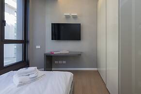Central Tower S Babila - Elegant 2bdr With Rooftop Terrace